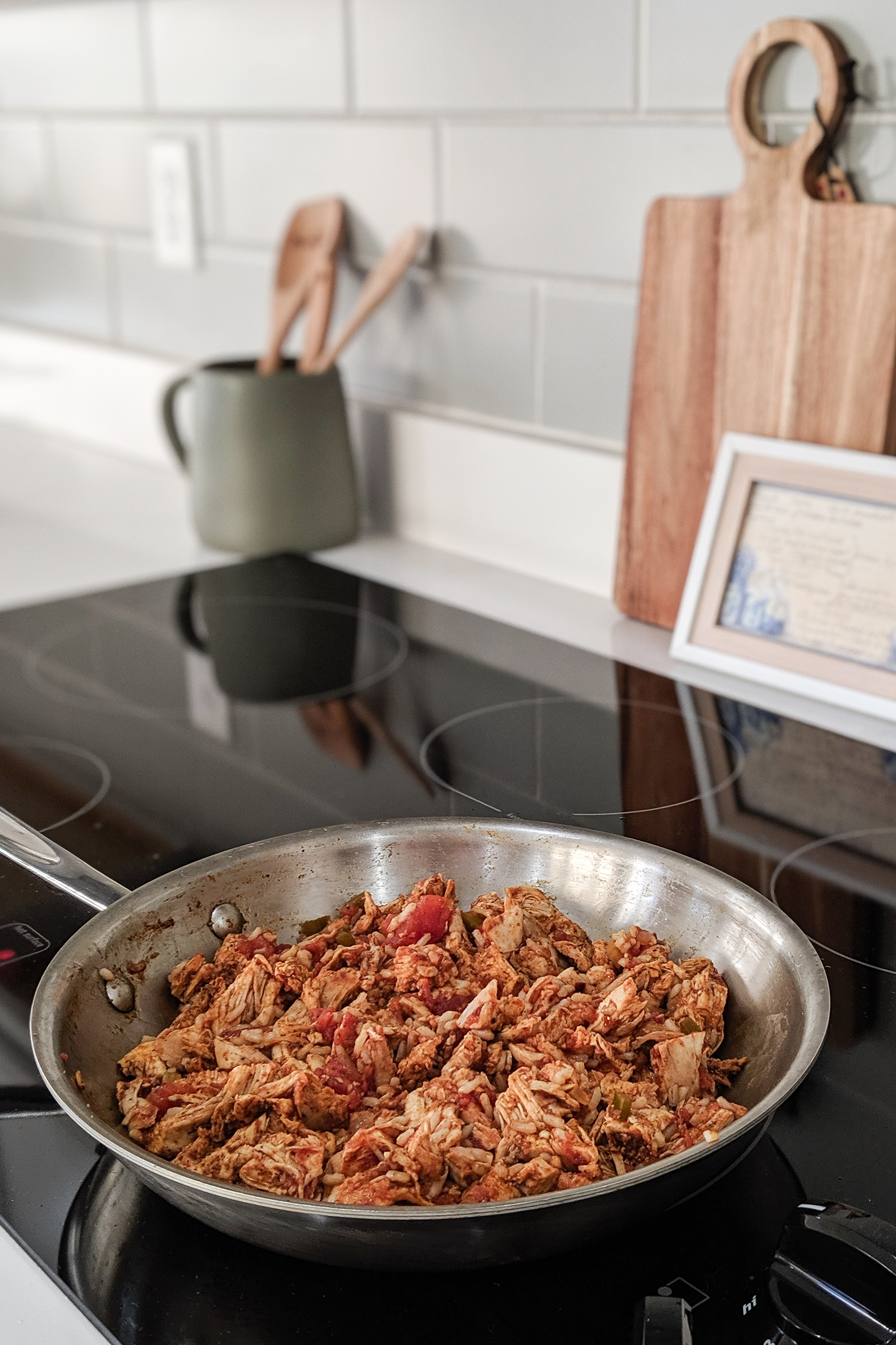 00100lPORTRAIT_00100_BURST20191015175632966_COVER